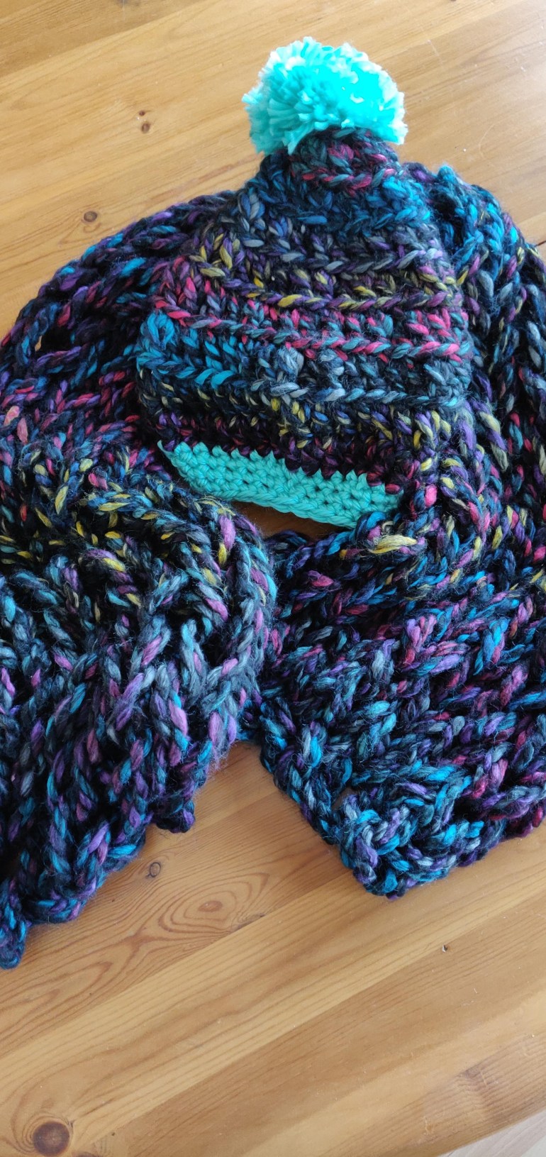 #bonnet #écharpe #monhistoiredecrochet